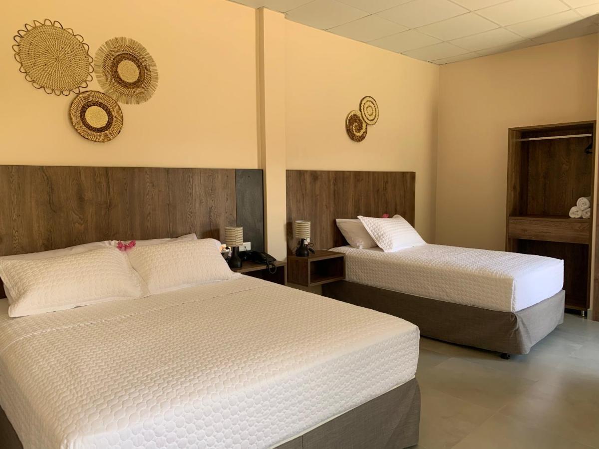 Hotel La Mar Playas Eksteriør bilde