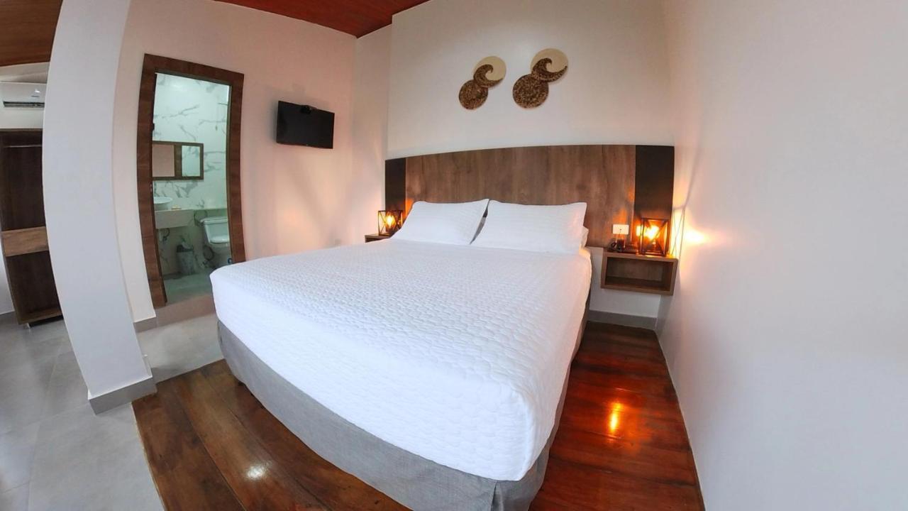 Hotel La Mar Playas Eksteriør bilde