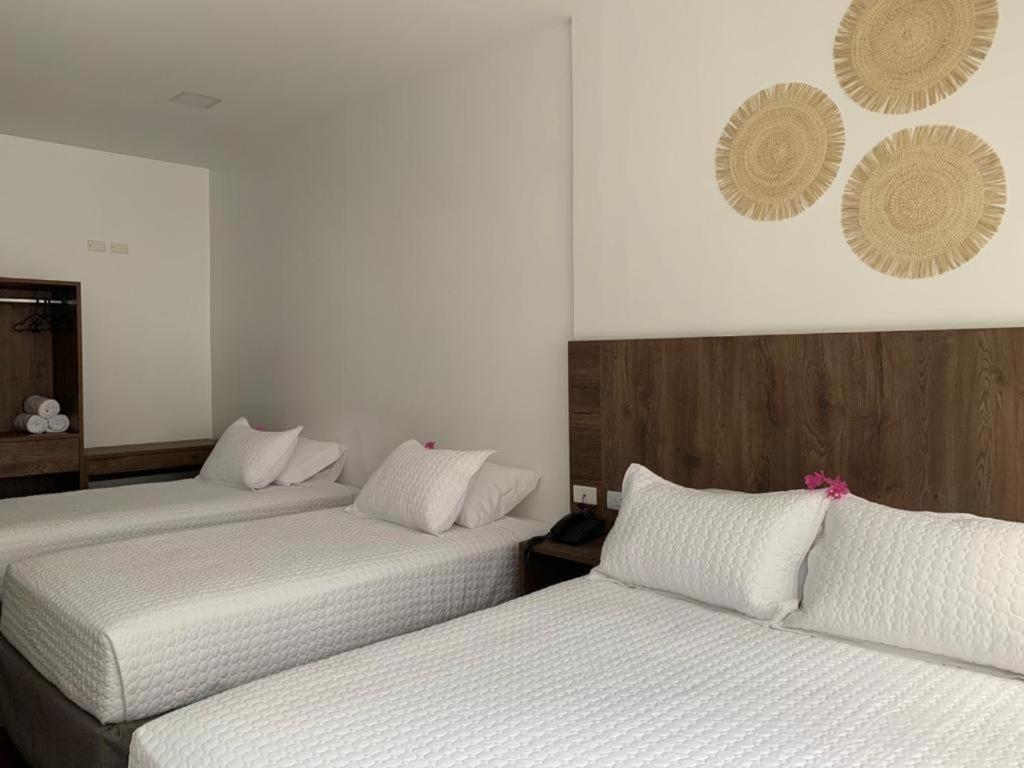 Hotel La Mar Playas Eksteriør bilde